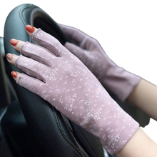 Load image into Gallery viewer, Stylish cotton gloves with UV protection