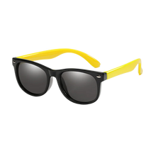 Load image into Gallery viewer, Flexible and polarized children's sunglasses