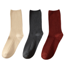 Load image into Gallery viewer, 3 Pairs Women&#39;s Ribbed Cotton Socks
