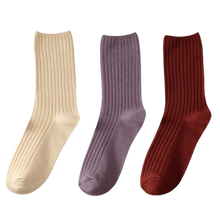 Load image into Gallery viewer, 3 Pairs Women&#39;s Ribbed Cotton Socks
