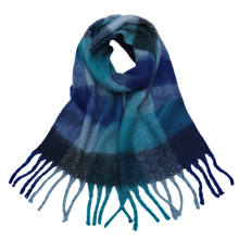 Load image into Gallery viewer, Women&#39;s plaid winter scarf
