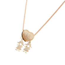 Load image into Gallery viewer, Elegant necklace for mothers 
