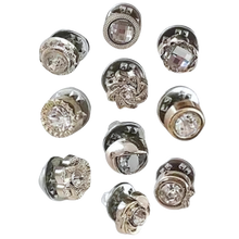 Load image into Gallery viewer, Elegantes broches de botón sin costura

 -Diamantes - Ozerty
