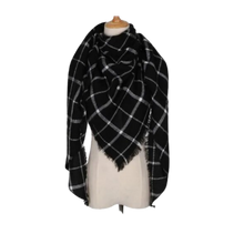 Load image into Gallery viewer, Bufanda de cashmere con tacto de lana de angora y diseño tartán
 -Estocolmo - Ozerty
