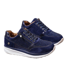 Cargar imagen en el visor de la galería, Zapatillas con cuña y cristales strass

 -Azul/EU35/US4/UK2Azul/EU36/US5/UK3Azul/EU37/US6/UK4Azul/EU38/US7/UK5Azul/EU39/US8/UK6Azul/EU40/US9/UK7Azul/EU41/US10/UK8Azul/EU42/US11/UK9Azul/EU43/US12/UK10 - Ozerty
