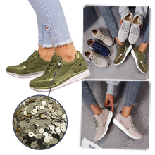 Load image into Gallery viewer, Zapatillas con cuña y cristales strass

 - Ozerty
