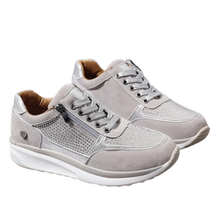 Cargar imagen en el visor de la galería, Zapatillas con cuña y cristales strass

 -Gris/EU35/US4/UK2Gris/EU36/US5/UK3Gris/EU37/US6/UK4Gris/EU38/US7/UK5Gris/EU39/US8/UK6Gris/EU40/US9/UK7Gris/EU41/US10/UK8Gris/EU42/US11/UK9Gris/EU43/US12/UK10 - Ozerty
