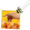 Collar en forma de abeja  - Ozayti